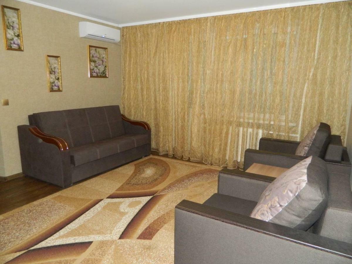 Ул. Киевская Апартаменты Kremenčuk Esterno foto