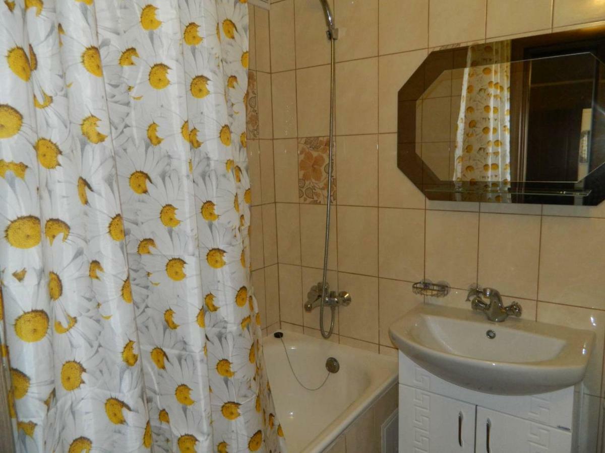 Ул. Киевская Апартаменты Kremenčuk Esterno foto